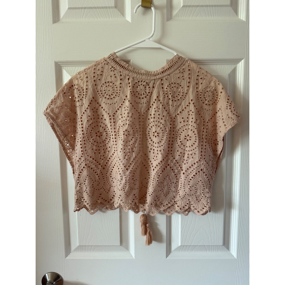 Mango Eyelet Crop Top Women Size XS Peach Open Back Tassel Scalloped Hem Casual